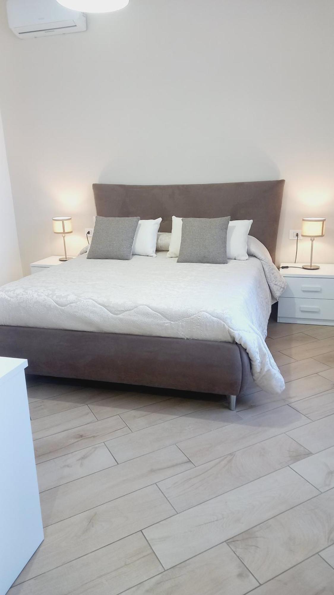 Casa Francesca E Rooms ซานตามาเรีย ดิ กาสเตลลาบาเต ภายนอก รูปภาพ